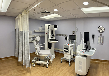 Picture of room with 3D mammography equipment.